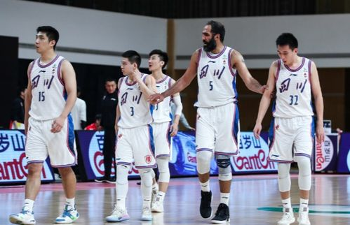 一、CBA 赛场的弱者逆袭现象