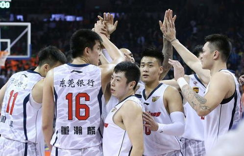 马鑫鑫的内线防守特点
