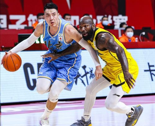 一、防守体系升级:从传统联防到现代换防