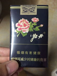 卡比龙香烟的市场定位及价格因素卡比龙
卡比龙香烟的价格不仅仅是一个数字,它受到多种因素的影响。品牌定位是主要因素之一。作为市场上的中高端品牌,卡比龙的价格通常略高于普通香烟。烟草的种植、采摘以及加工过程(如烟叶的发酵和成熟期)对成本和最终售价有着直接影响。税收政策也是不容忽视的重要因素,不同地区的税率差异可能会导致最终零售价格有所不同。
卡比龙香烟的市场平均价格范围