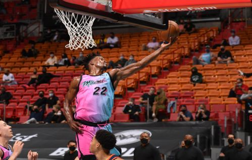 哪里能看nba直播免费 哪里看nba直播免费360