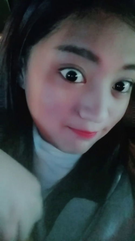 一、姐姐的外貌与才华