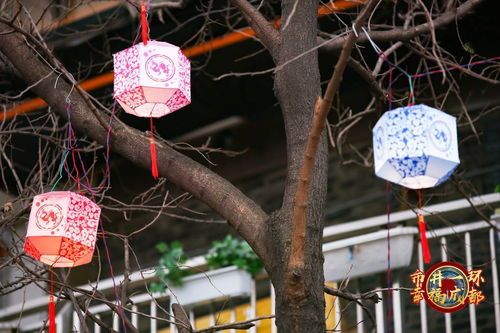 《街头小吃摊》：烟火气里的百味人生，谁才是真正的深夜食堂？