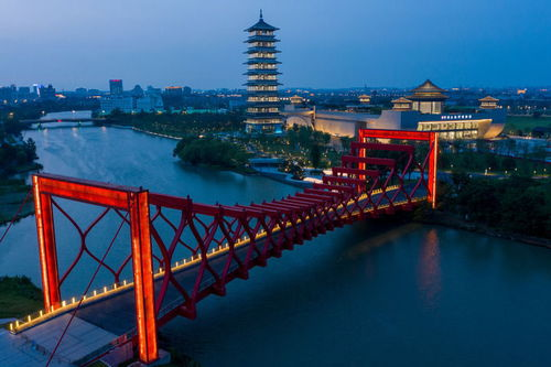 《闪耀吧！大运河》：一部跨越千年的史诗，还是现代人的心灵之旅？