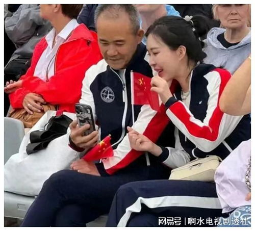 《黄昏之恋1957》：比利·怀尔德的浪漫经典为何至今仍让人心动？