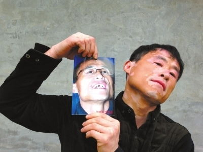 《七号房的礼物》：一场催泪的父爱救赎，还是韩国电影的煽情巅峰？
