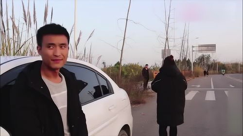 《乌鸦的拇指》：一场骗局背后的温情救赎