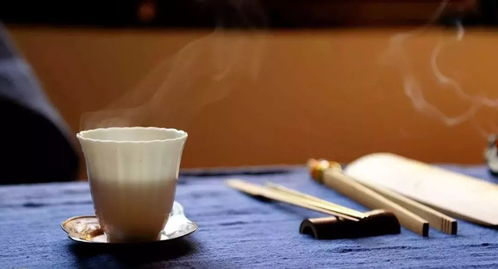 《茶杯》：一部被低估的温情治愈系电影