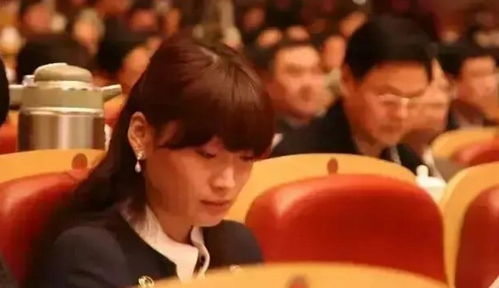 《首富大小姐不忍了》：金钱与真爱的终极对决