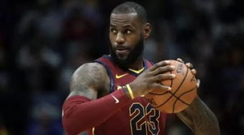 足球巴巴NBA常规赛现场直播：绿茵场与篮球馆的激情碰撞