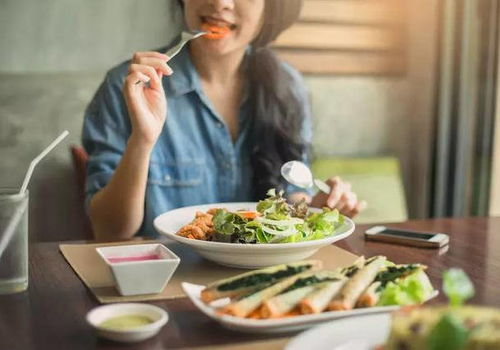 《伙头智多星》：美食与梦想的爆笑碰撞，谁才