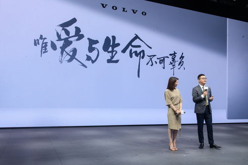 两个人一双手：这部温情电影如何用残缺演绎完