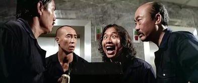 两傻大战化身博士：一场荒诞与惊悚的黑色狂欢