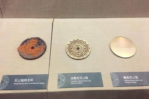 当10岁男孩宣称自己是上帝,世界会相信吗?