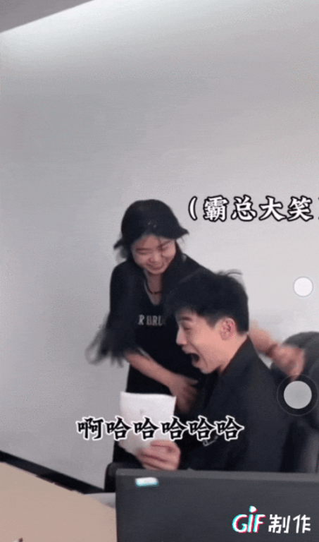 《一胎二宝，总裁爹地超凶猛》：霸道总裁遇上