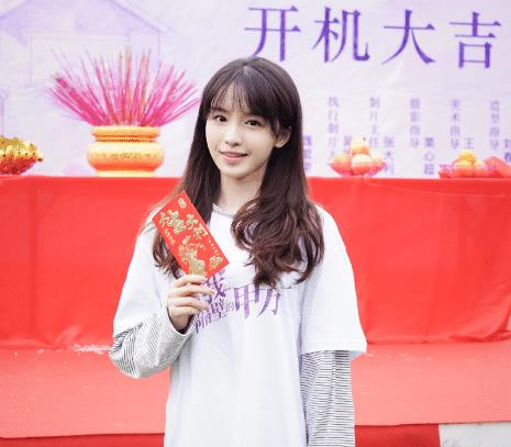 《傅总的女王甜妻飒爆了》：霸道总裁遇上高冷