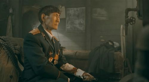 《嘥料》：一部被低估的港产黑色幽默神作？