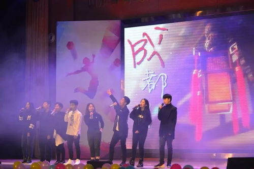 《2024年德云社甲辰年封箱庆典：笑点与泪点齐飞