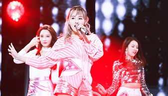 一、演出背景:限定女团的狂欢