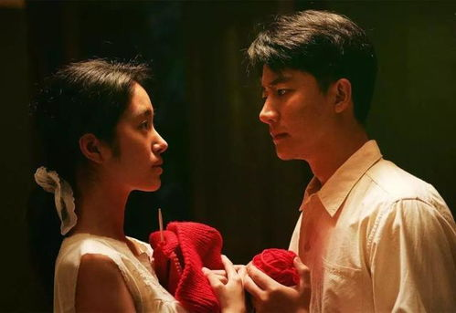 《玲玲友情报粤语》：笑中带泪的港式温情喜剧