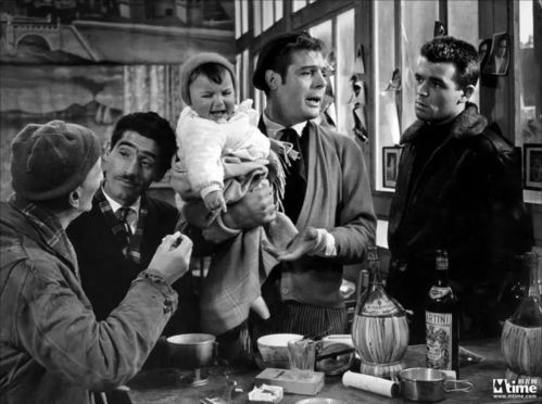 《黄昏之恋1957》：比利·怀尔德的浪漫经典，奥