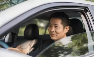 《滴滴代嫁》：一场荒诞又温情的现代婚姻闹剧