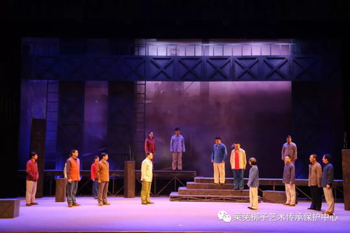 《德云社郭德纲于谦相声专场深圳站》：笑声背