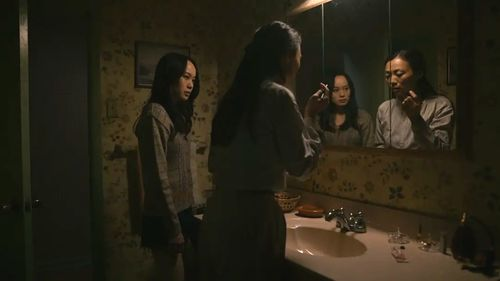 《高斯福庄园》：一场谋杀案背后的英国贵族浮
