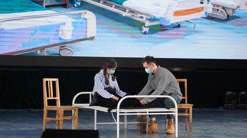 《非凡夏日》：一场关于成长与离别的青春冒险