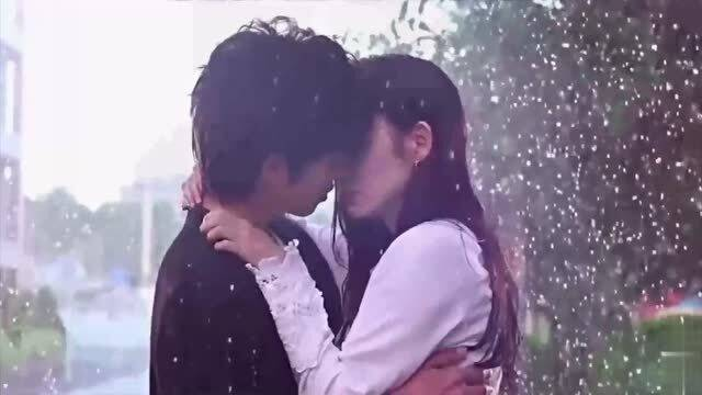 《年下弟弟够野够欲：姐弟恋天花板还是爱情泡