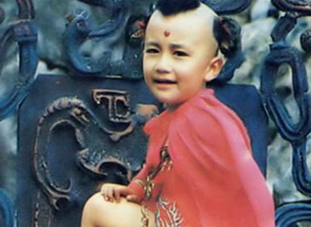 当红孩儿遇上美式发音：年度文化碰撞现场