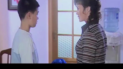 当少年叛逆撞上单亲妈妈的眼泪