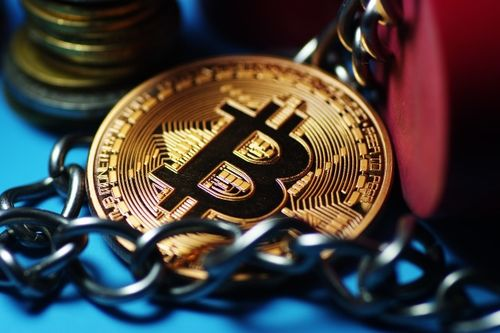 一、损害他人财务1000元是否构成拘留?