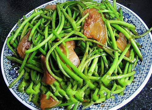 湖南特色菜,传统美食的魅力与烹饪技巧-深度解析
