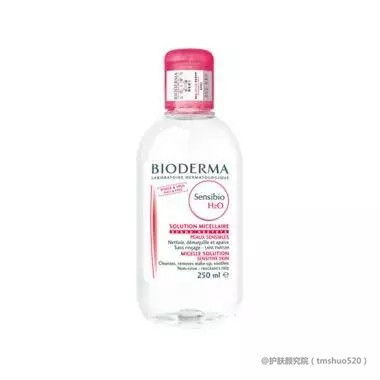 一、卸妆水的种类与特点